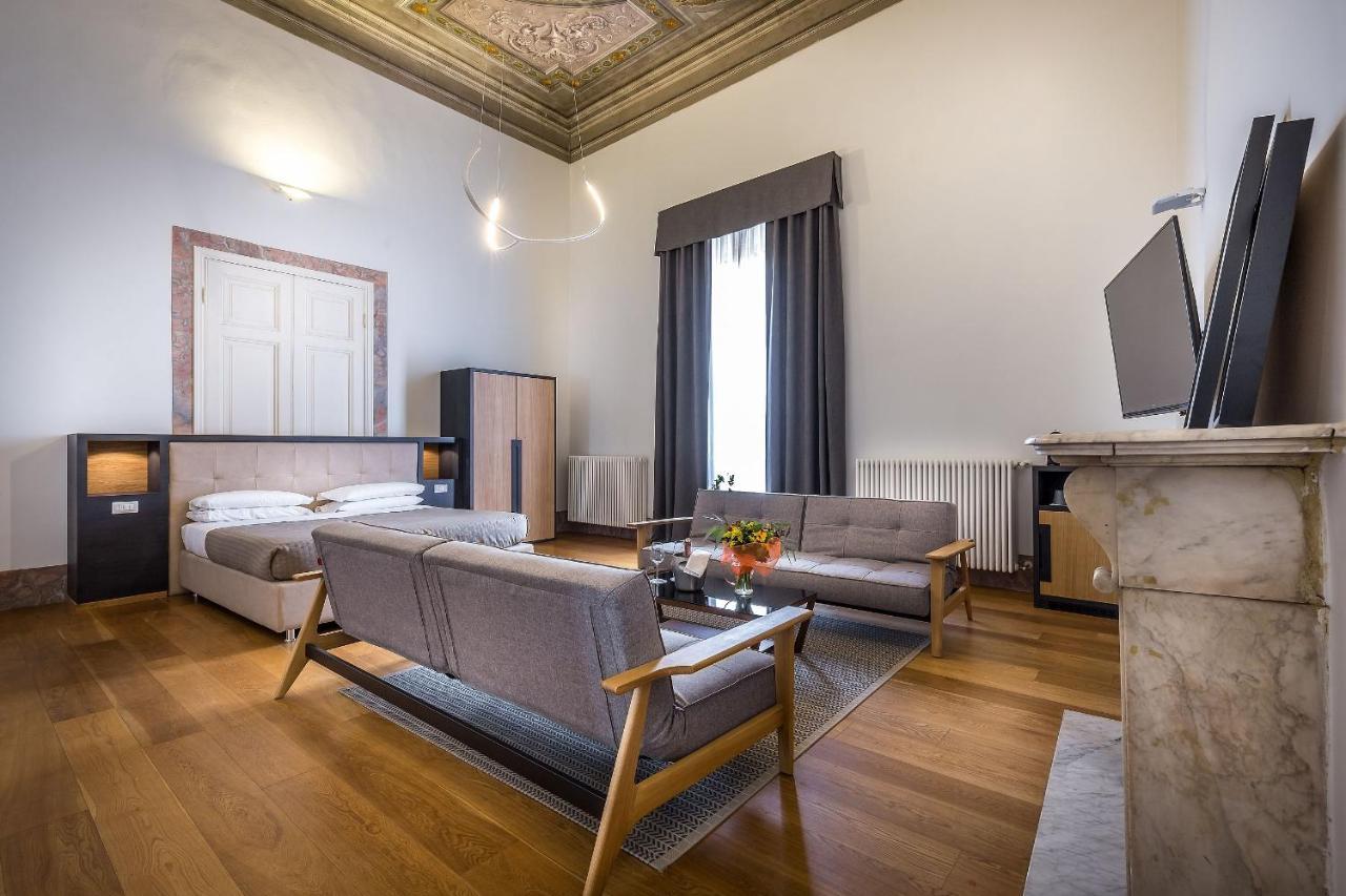 Residenza D'Epoca Al Numero 8 Florence Ngoại thất bức ảnh